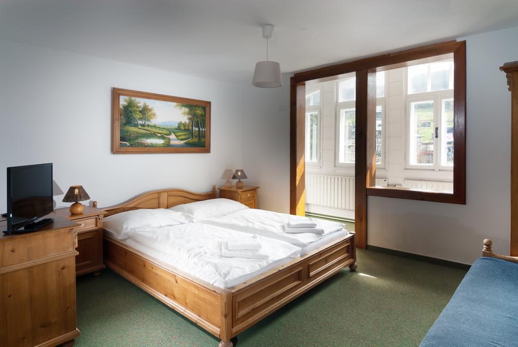 Depandance Villa Hubertus Spindleruv Mlyn Room photo